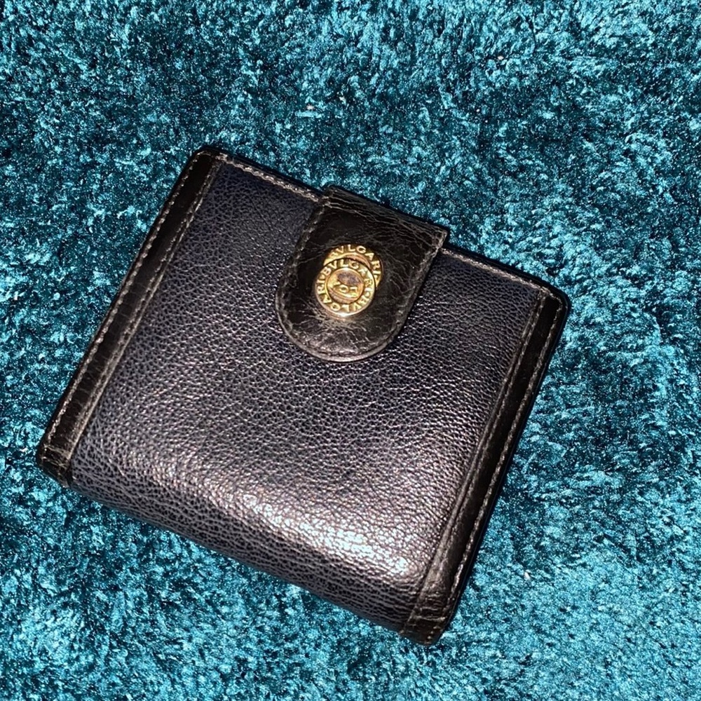 Bulgari Compact wallet Authentic/preowned